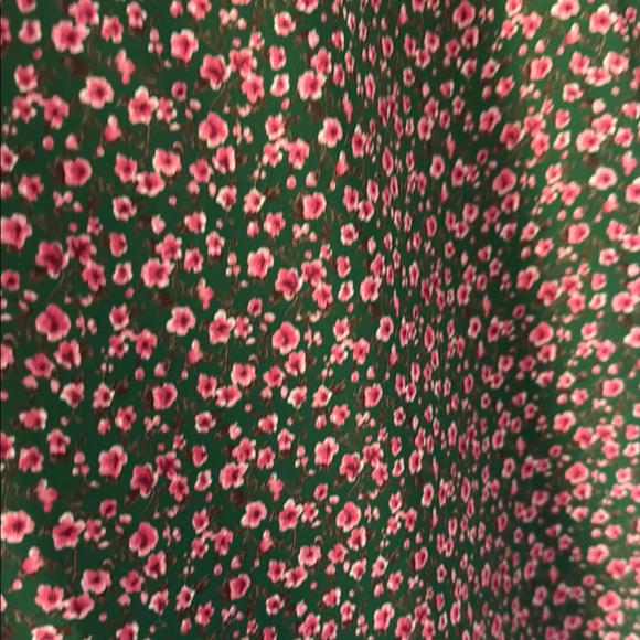 Pleione Green and Pink Floral Green Blouse - Picture 3 of 5